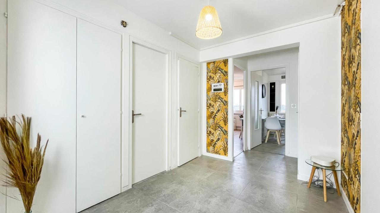 Homey La Coloc Mugi - Colocation Haut De Gamme - Chambres Privees - Balcon - Wifi Et Netflix - Proche Transports Commun Annemasse Luaran gambar