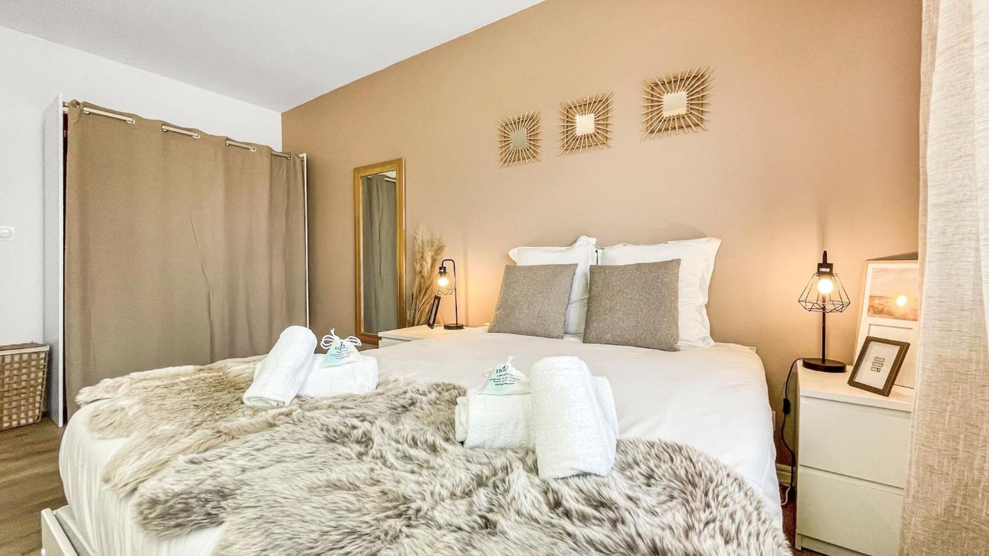 Homey La Coloc Mugi - Colocation Haut De Gamme - Chambres Privees - Balcon - Wifi Et Netflix - Proche Transports Commun Annemasse Luaran gambar